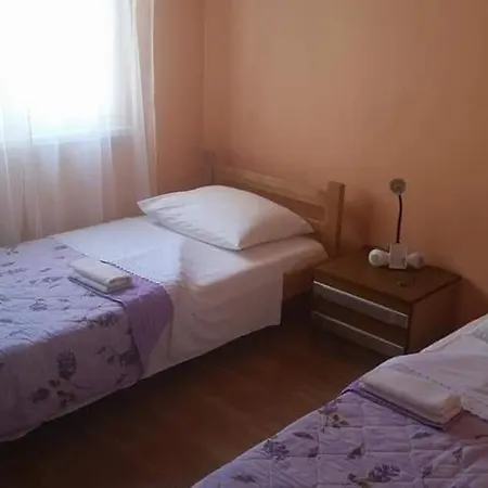 Semesterbostad Holiday Home Zorica